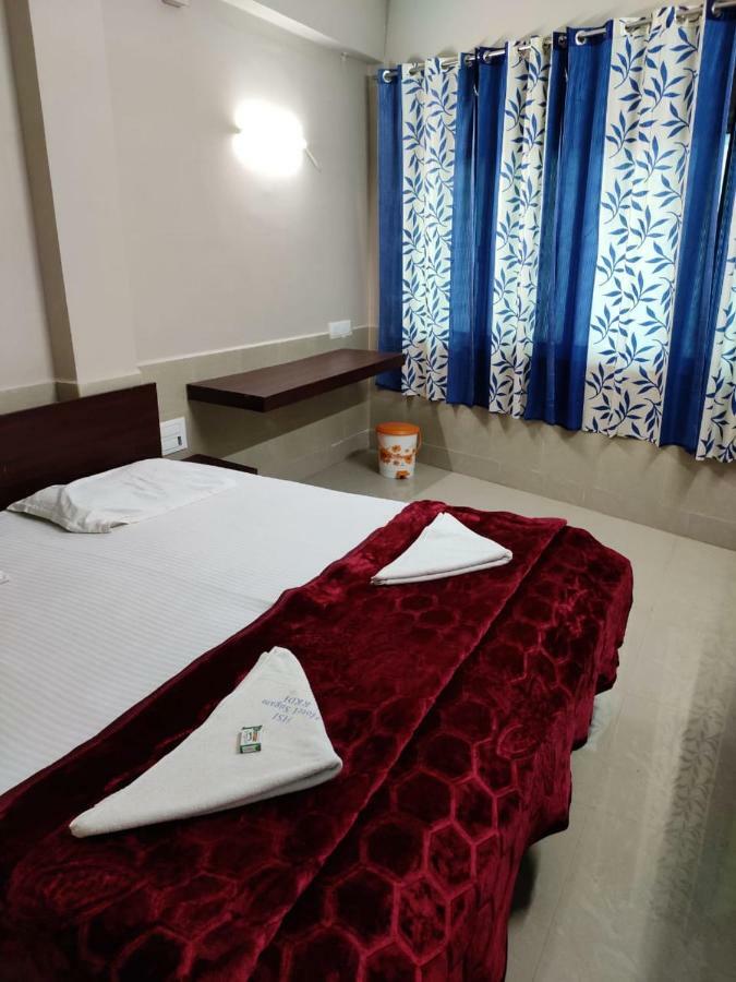 Hotel Sugam Karaikudi Exteriör bild